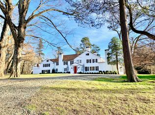 1161 Ponus Rdg, New Canaan, CT 06840