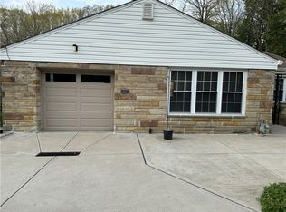 310 Maytide St, Pittsburgh, PA