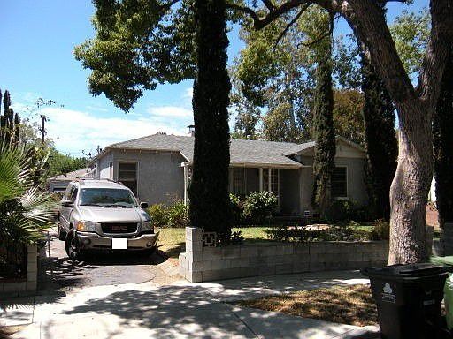 1st image of 6209 Ben Ave