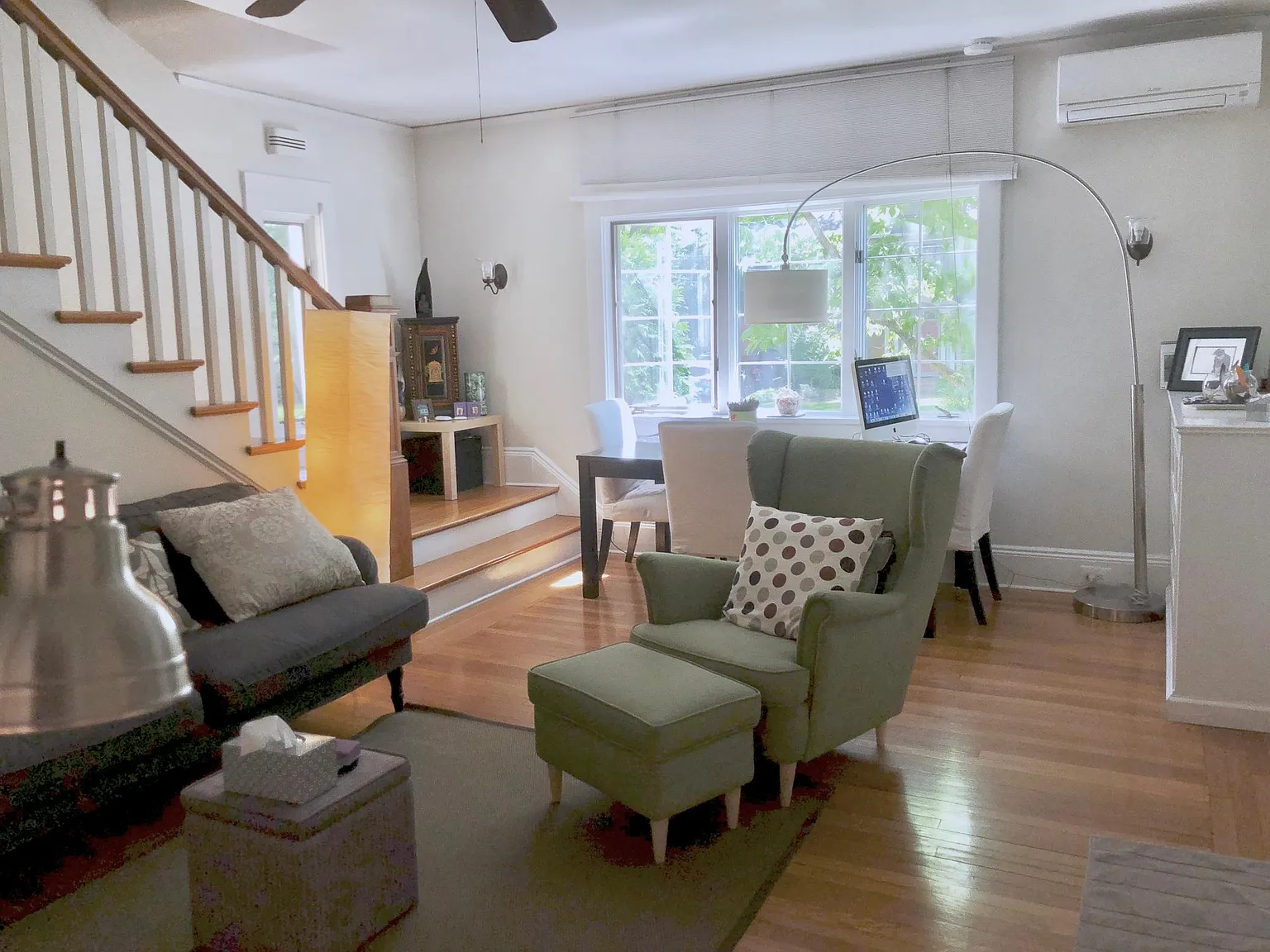 16 Roosevelt Ave — Photo 4