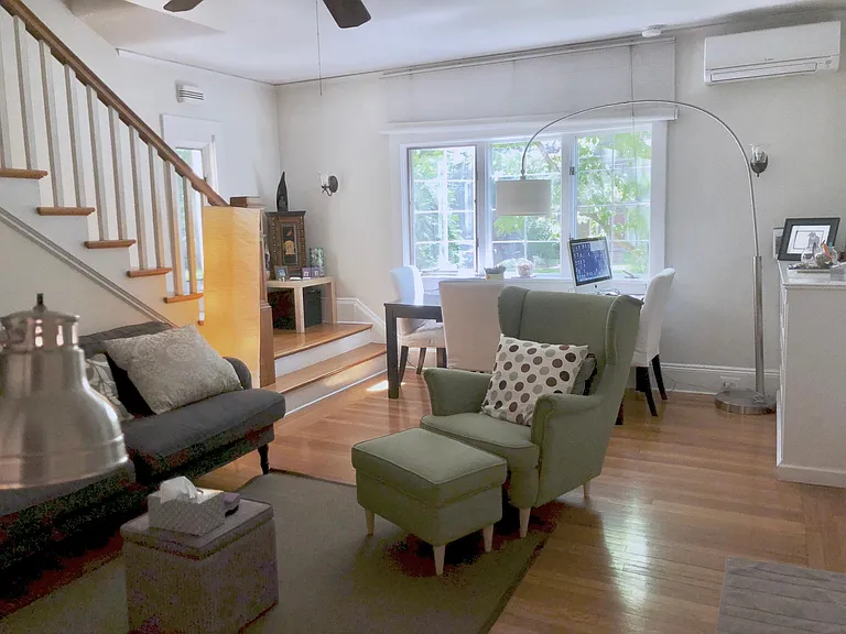 16 Roosevelt Ave #1 — Photo 6