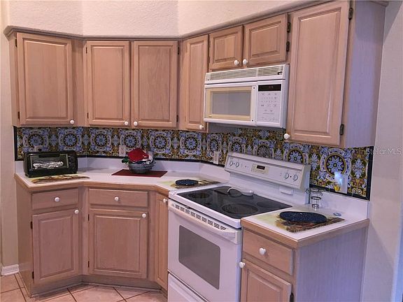 3rd image of 1824 Westpointe Cir #5