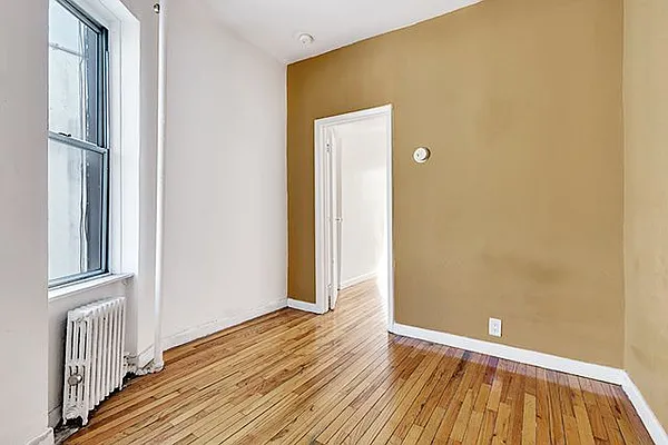 Rented by Cooper & Cooper Real Estate | media 17