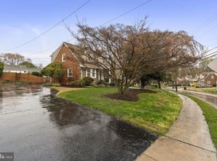 975 Providence Rd, Springfield, PA 19064