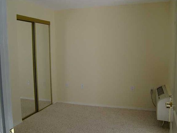 5th image of 201 Stillman St S 315 #315