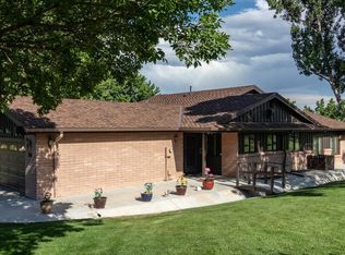 38 Country Club Vlg, Pueblo, CO 81008