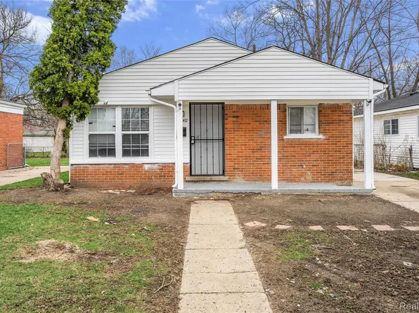 29982 Hazelwood St, Inkster, MI 48141