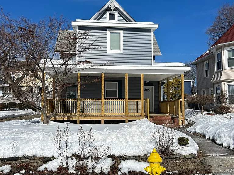 54 Forest St #2 — Photo 1
