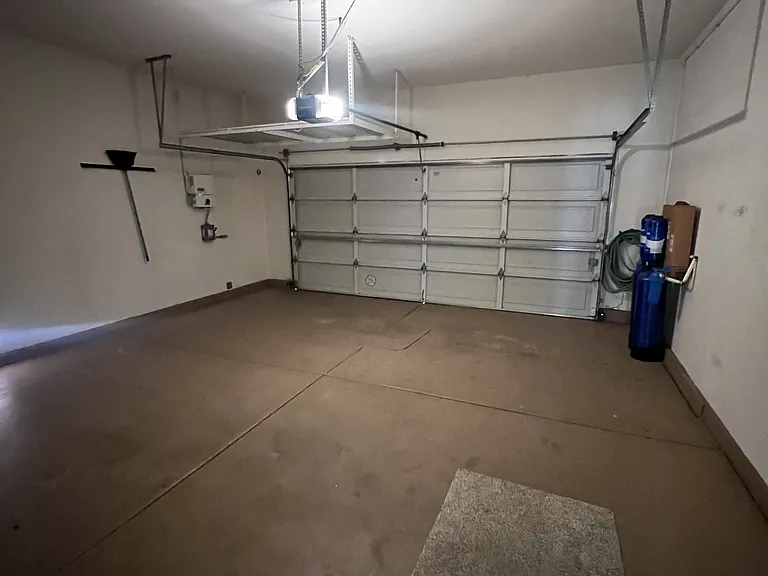 3799 Holly Springs Dr — Photo 20