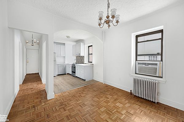 1st image of 233 Lafayette St APT 2