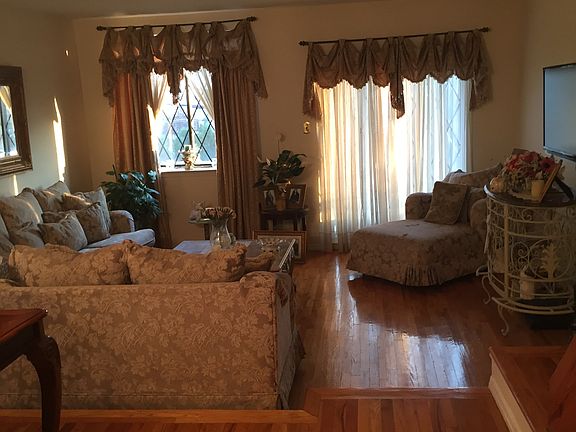 3rd image of 7181 Perri Ln