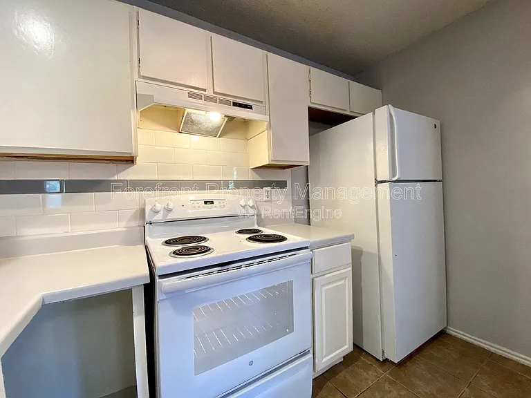 5225 Meadow Fld #1 — Photo 24