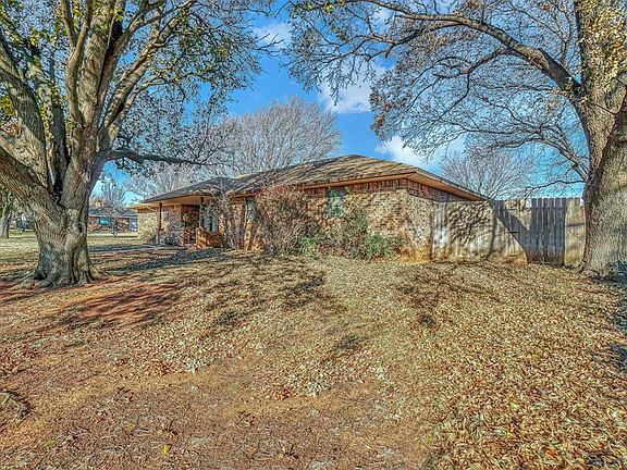 4th image of 111 Shannon Dr