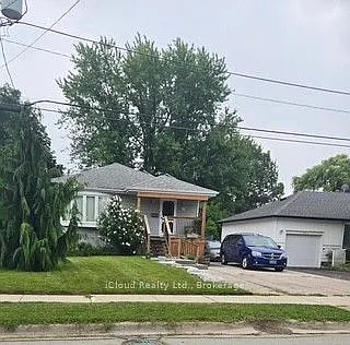 430 Broadway Ave — Photo 2