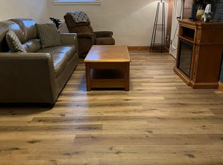 (Undisclosed Address), Cambridge, MN 55008