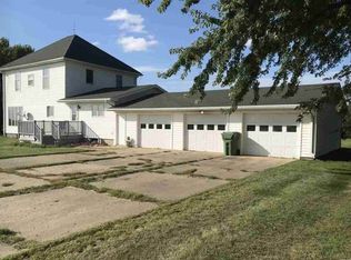 16782 Highway 12, Akron, IA 51001