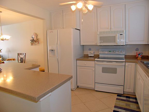 100% neutrally remodeled Kicthen