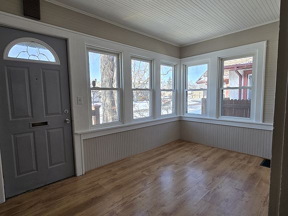 2nd image of 4213 29th Ave S
