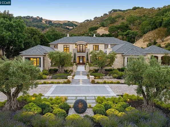 1288 Rose Ln, Lafayette, CA 94549