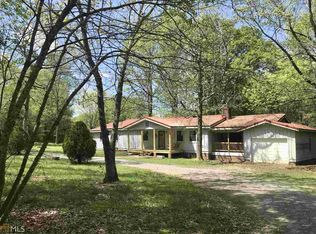 267 Mountain View Rd, Trion, GA 30753