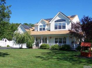 9 Horstead Ct, Yaphank, NY 11980
