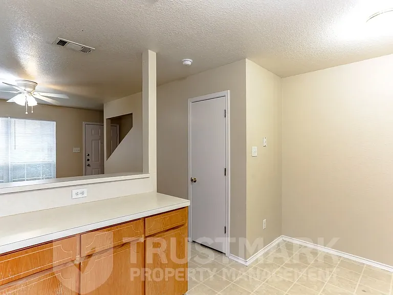 4501 Mattie Dr #B — Photo 9