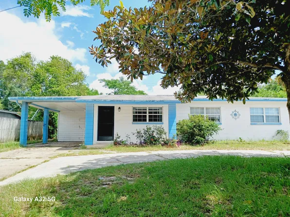 3890 Catalina St, Titusville, FL 32796