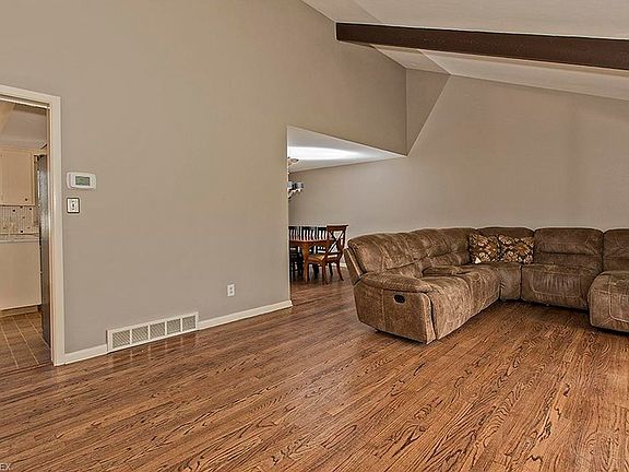 5th image of 2069 Aldersgate Dr