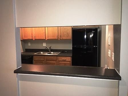 2nd image of 777 Cross Creek Dr APT A