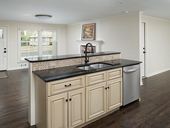 Kitchen island