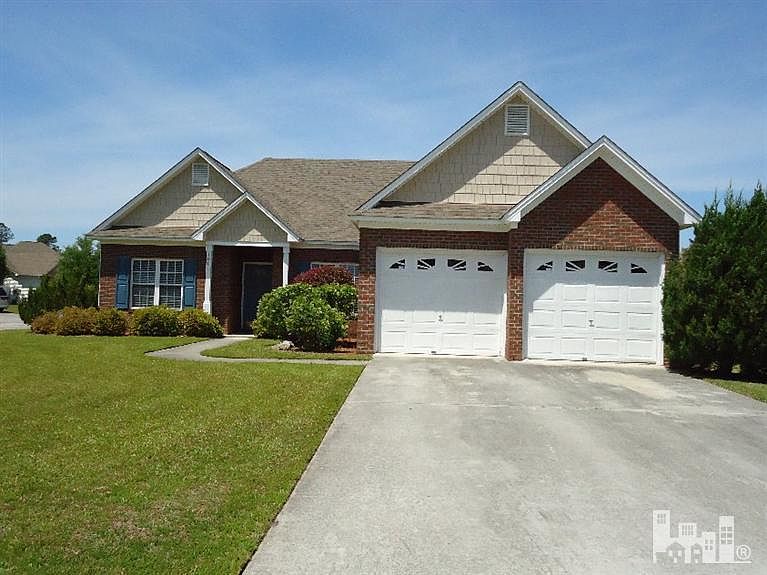 1st image of 1001 Silver Maple Drive SE