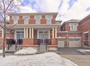 101 Huguenot Rd, Oakville, ON L6H 0M3