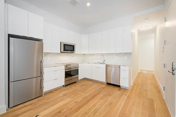 Rented by Bold New York | media 1