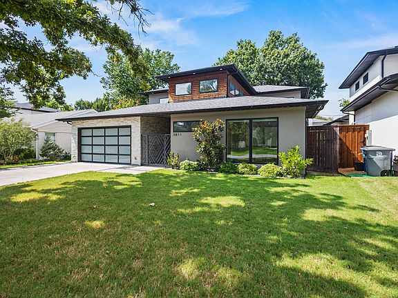 3rd image of 3871 Clover Ln