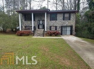 126 Hawthorne Dr, Riverdale, GA 30274