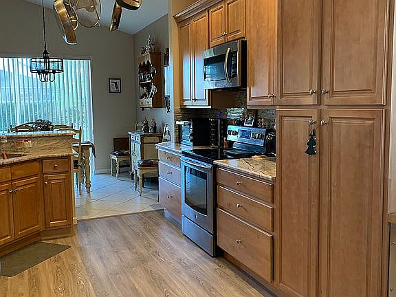 3rd image of 129 NW Swann Mill Cir