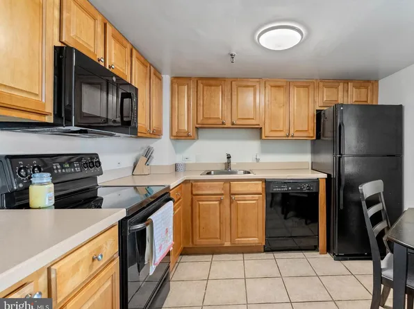 2001 Hamilton St APT 507, Philadelphia, PA 19130