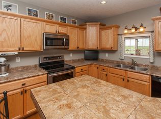 20507 170th Ave, Milo, IA 50166