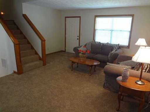 3rd image of 3050 Ashly Brooke Dr