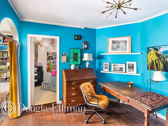 2nd image of 75 Bank St APT 3N