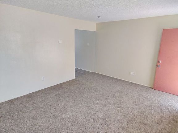3rd image of 1015-1019 L St #1926b6f06