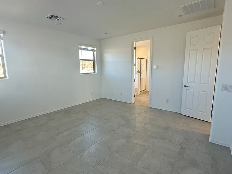 13412 W Eagle Feather Rd — Photo 3