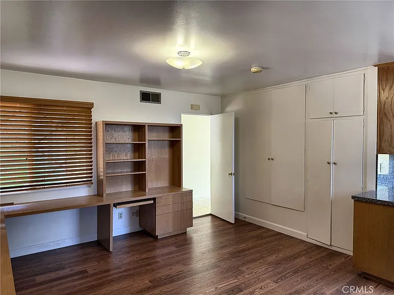 28845 Briarhurst Dr — Photo 24