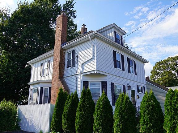 2nd image of 39 Homewood Ave