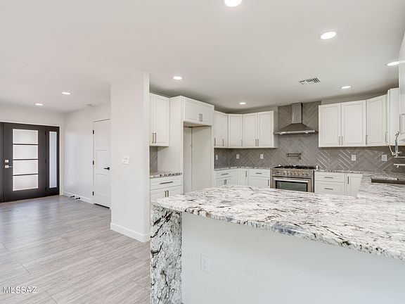 2nd image of 3454 E Calle Del Prado