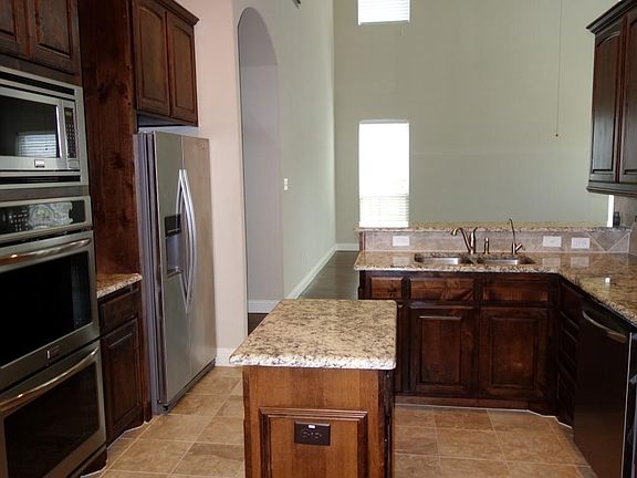 3rd image of 12023 Big Springs Dr