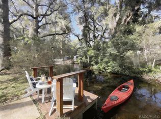 10715 N Northcut Ave, Crystal River, FL 34428