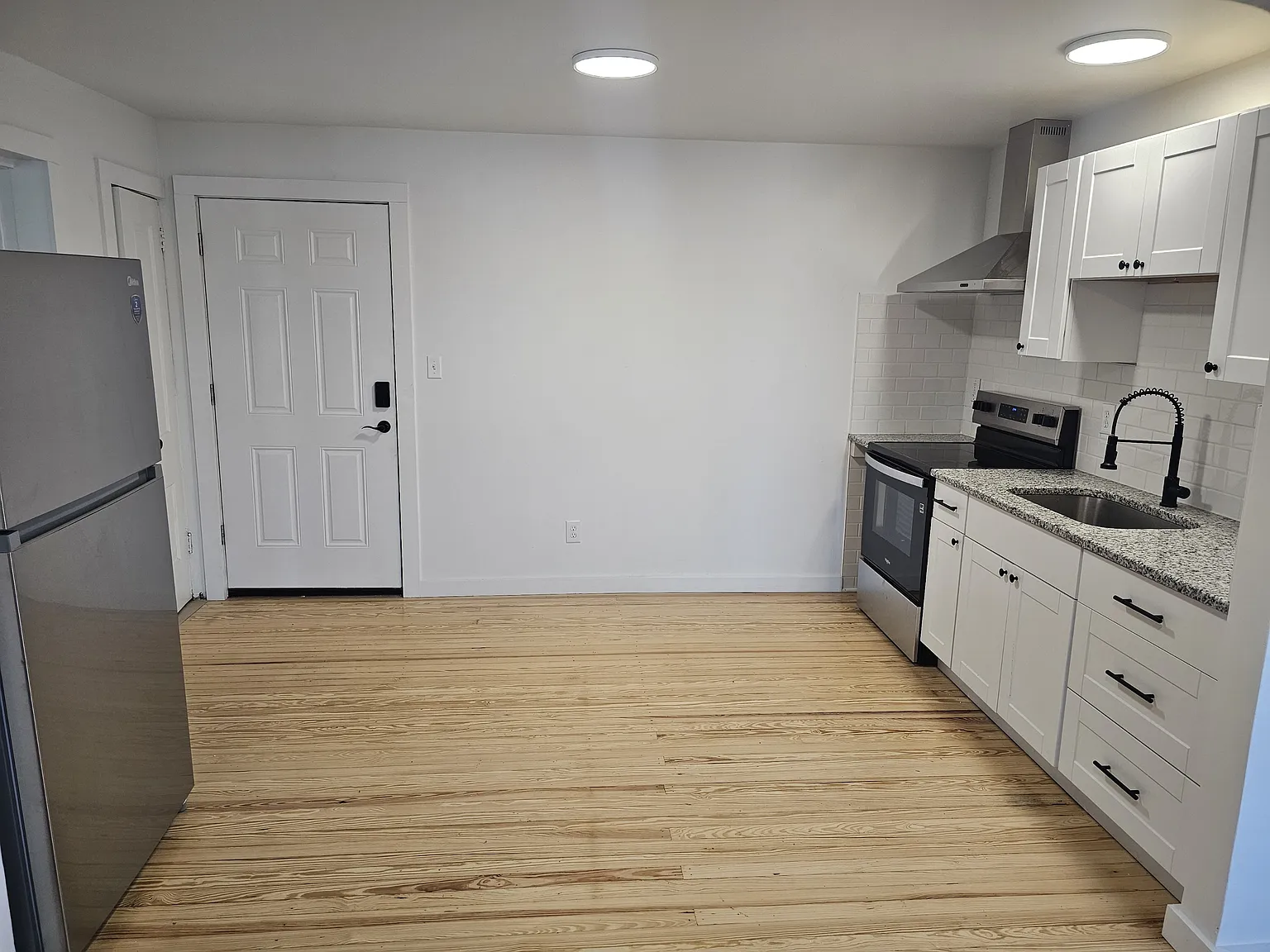 1 bed, $1,250 — Photo 3