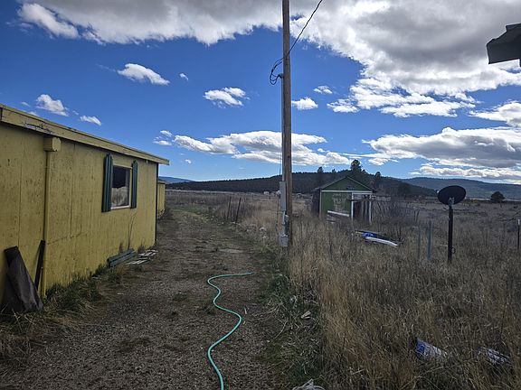 3rd image of 31974 Drews Rd