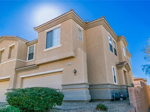 225 Priority Point St, Henderson, NV 89012